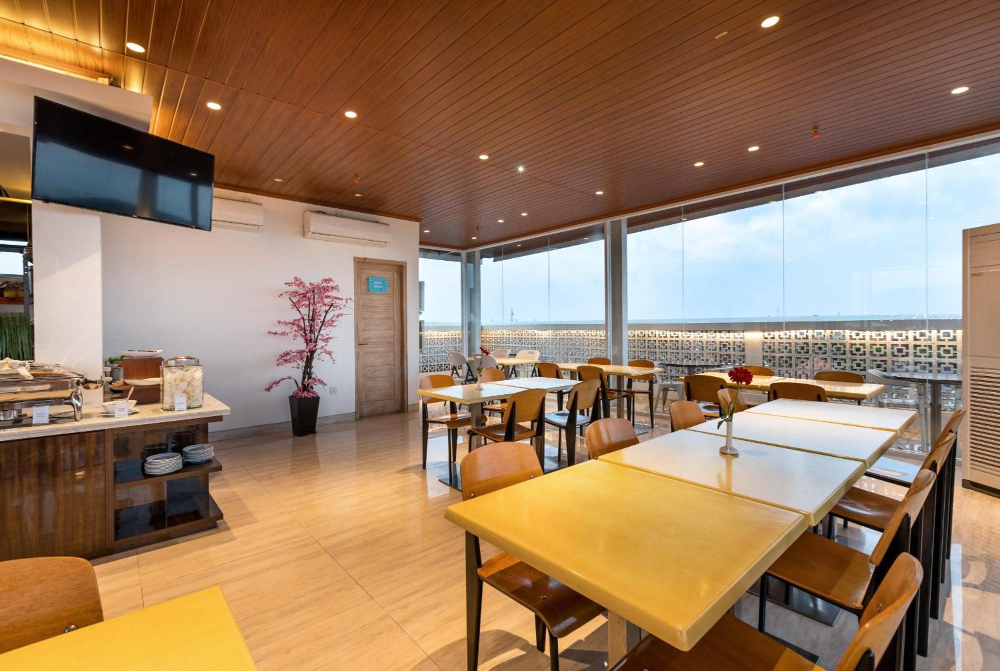 Boss Legian Hotel Powered By Archipelago Exteriör bild