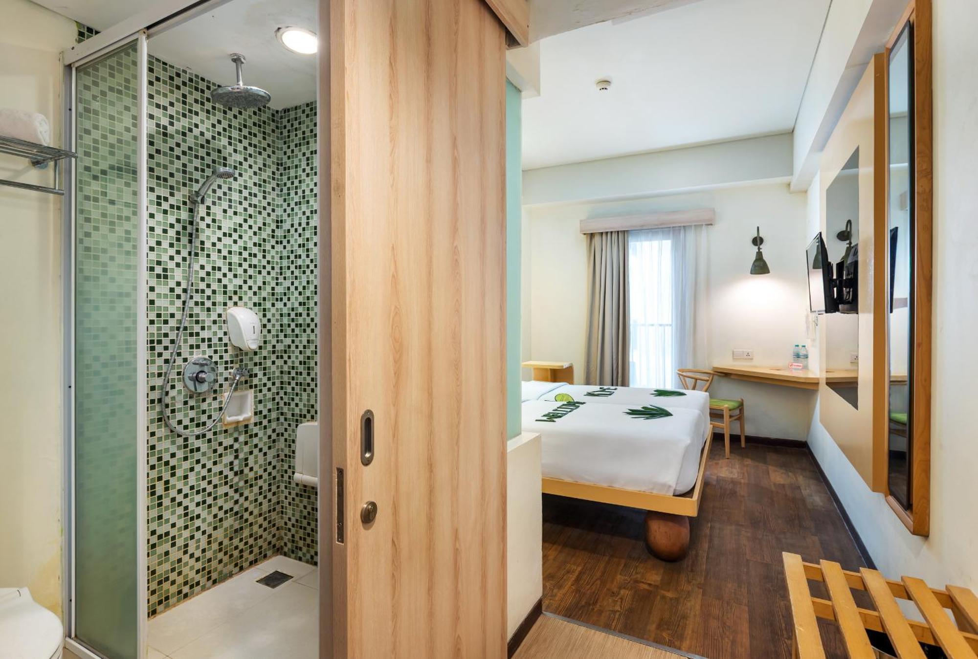 Boss Legian Hotel Powered By Archipelago Exteriör bild